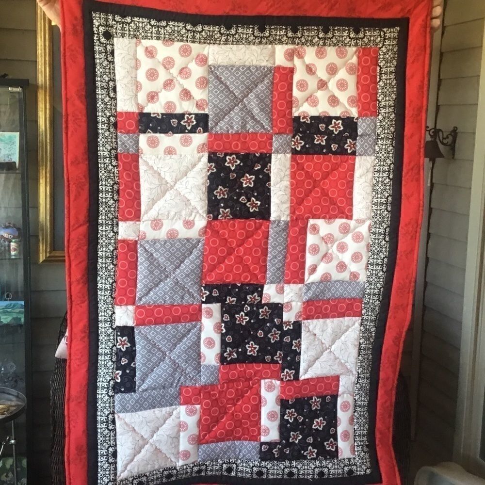 NWT Hand Crafted Red/Black/Grey/White Quilt